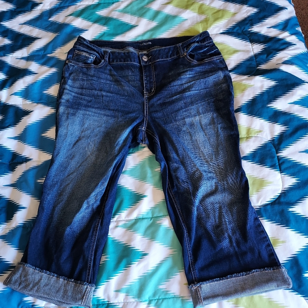 Maurices Jean Capris! Size 18!
